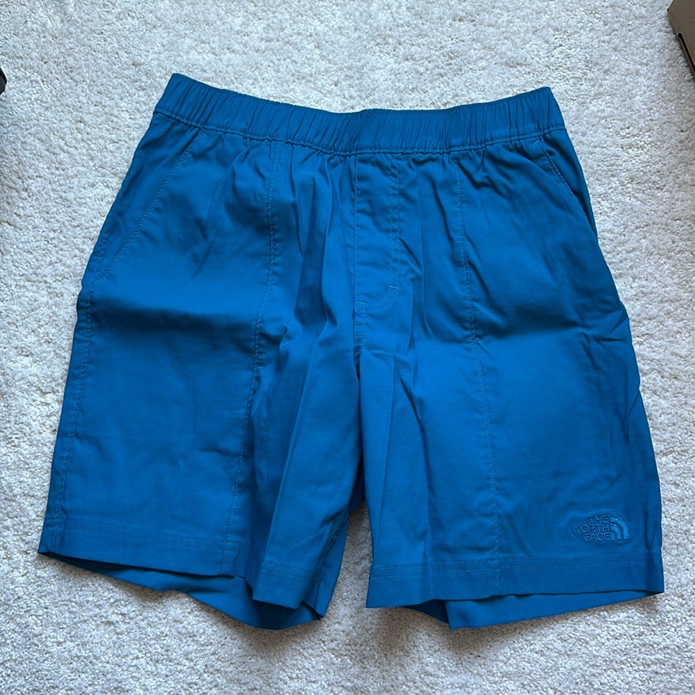 NWOT The North Face Men's shorts size S